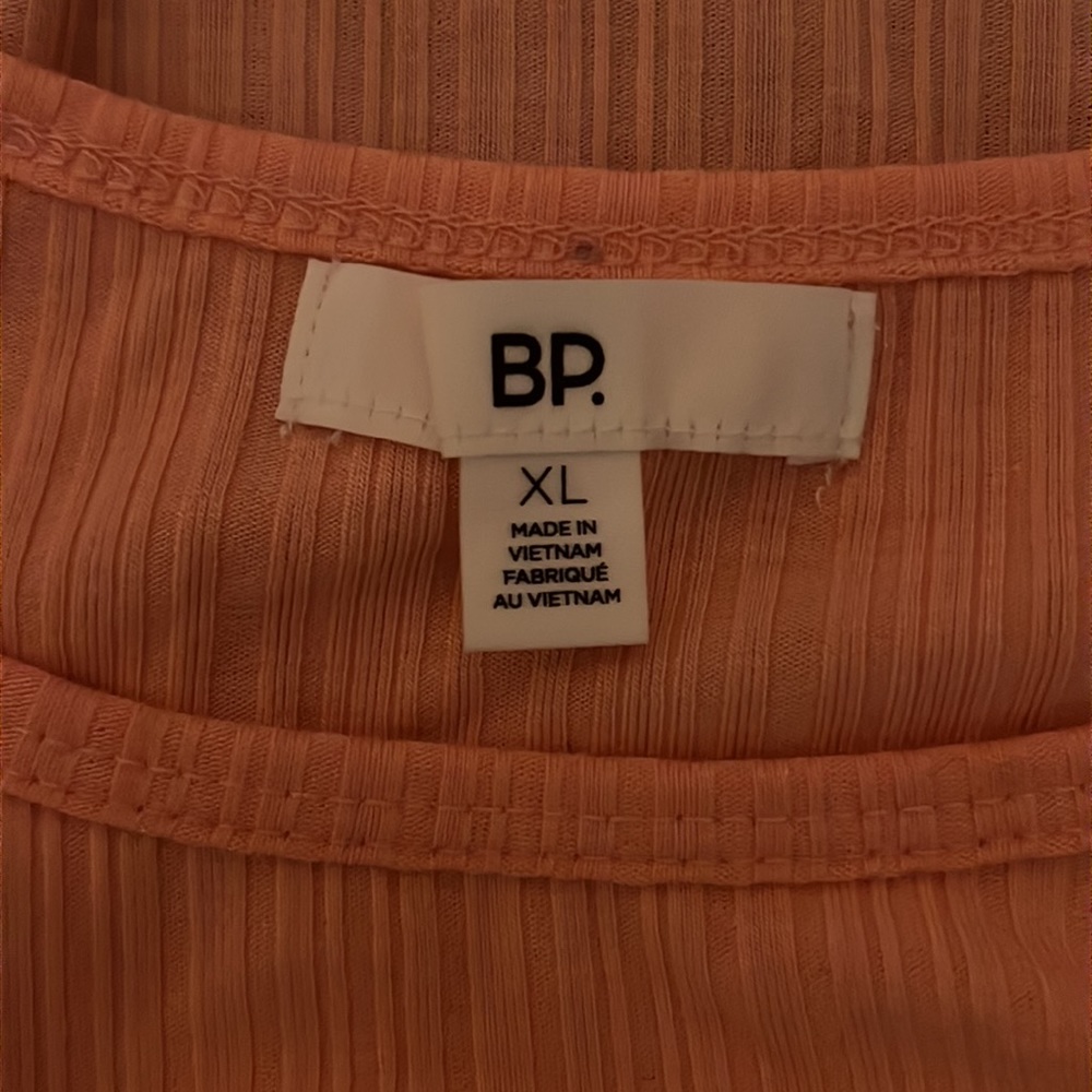 NWT. BP CUT OUT Cropped TOP…………….105 - Picture 6 of 8